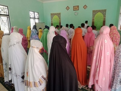 Pembiasaan Sholat Berjamaah
